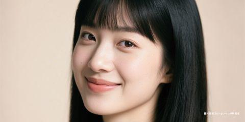 脸部出油与干燥紧绷看似是两种对立的肌肤问题，但实际上往往来自于同一个核心：油水平衡失调。
皮脂与水分是维持皮肤健康的两大要素，当两者比例不当时，就会出现「外油内干」、「干燥脱屑」或「敏感泛红」等困扰。
想要打造既不出油又不紧绷的肤质，需要从日常护理流程逐步调整。