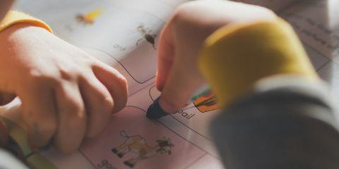 用了这瓶太干、那瓶又在滋润,还总是抓不准自己的肤况吗?别担心,今天本篇文章将带你快速检测自己的肤况,带你重新认识自己的肌肤!