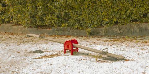 脸颊干、T字油、鼻翼卡粉…每块肌肤都各自为政,保养该怎么办才好呢?别担心,今天本篇文章就要教你如何搞懂混合肌的保养眉角,让保养不在手忙脚乱。