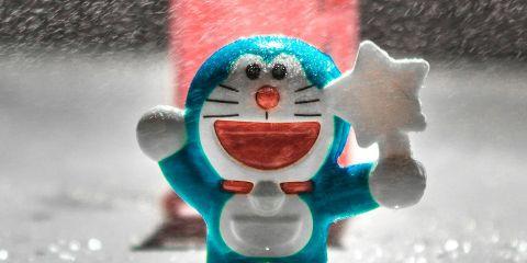 是否曾经因为使用了某些美容产品,导致皮肤敏感泛红,甚至出现刺痛的状况?又或者你的皮肤经常对外部环境如天气变化或空气污染感到不适,这种情况被称为『皮药性皮肤』。到底该如何在短时间内有效缓解皮肤的不适呢?让本篇文章来教你几招急救方案吧!